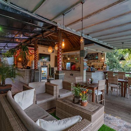Breeze Villa Lembongan Exterior photo