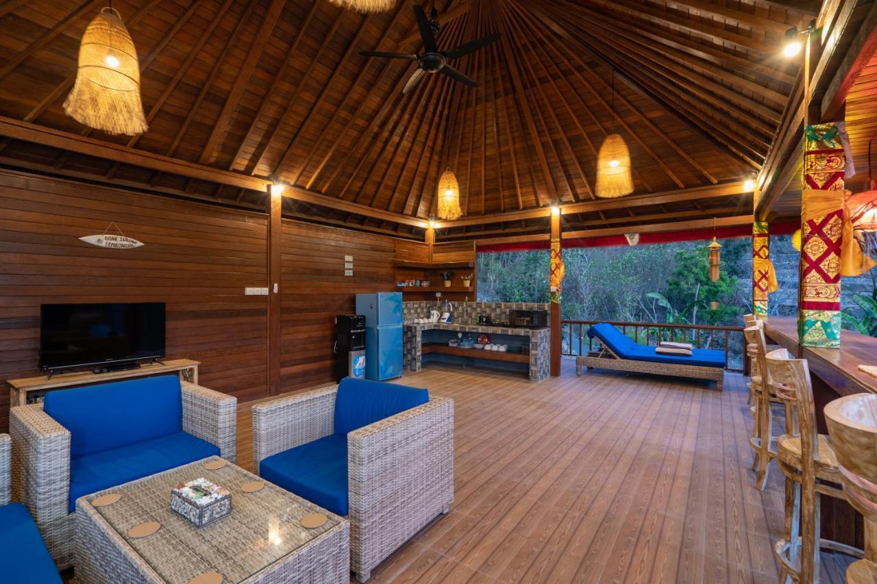 Breeze Villa Lembongan Exterior photo